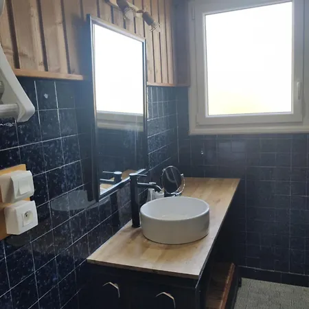 Le Petit Apartment